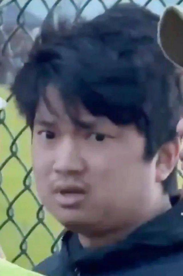 z8u0p
